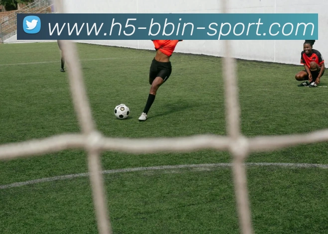 齐沃赛前三小时公布首发意在激励球员提升比赛状态